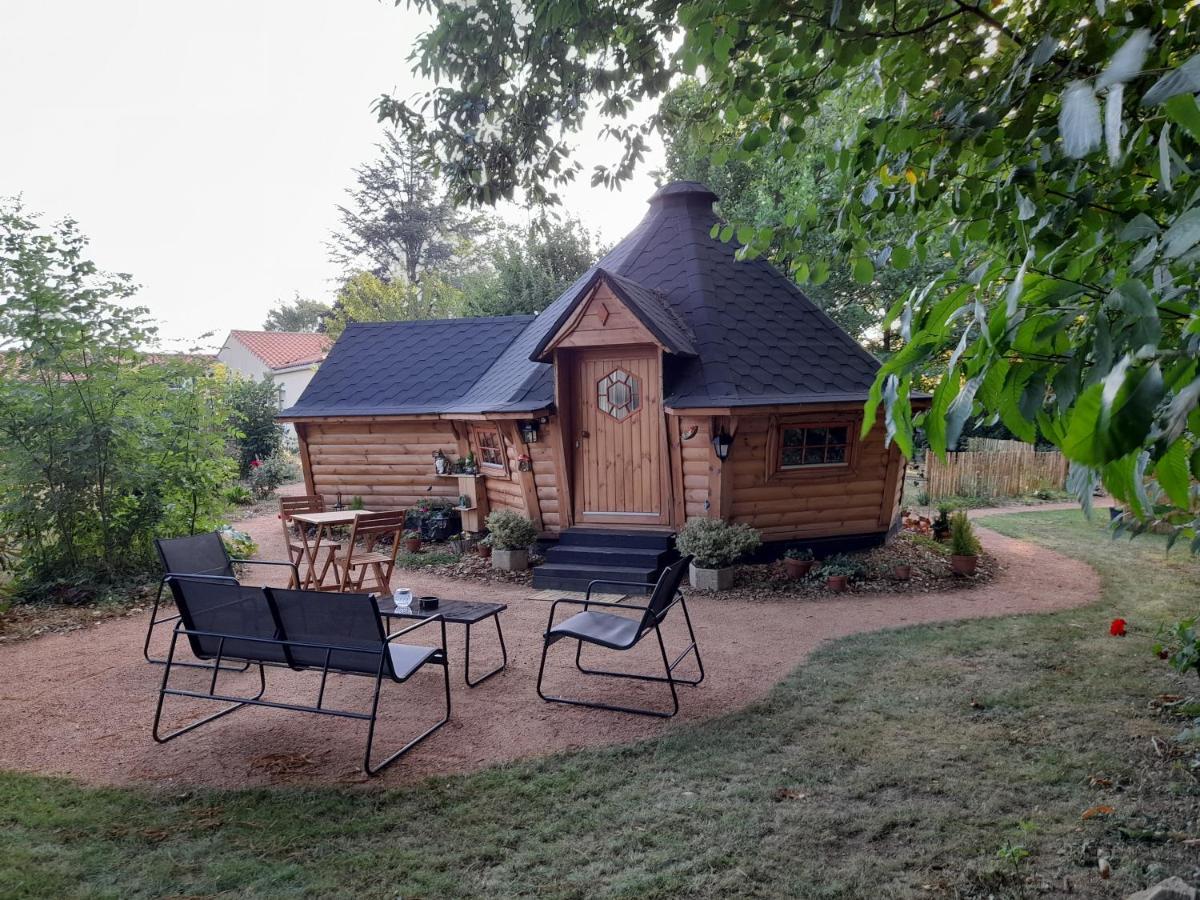 A L'Oree Du Cedre Hotel Пузож Екстериор снимка